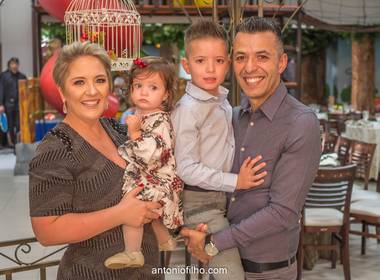 Aniversários de  Niver Eloa 01 ano & Enzo 06 anos