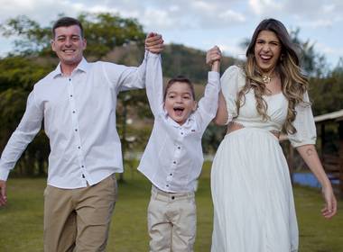 FAMÍLIA  de Ohana & Ray & Ravi