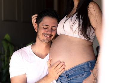 Retrato gestante de Samantha e Rafael