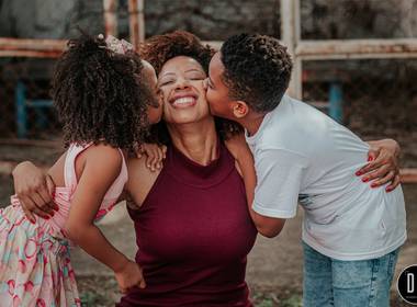 ENSAIO FAMILÍA de Ensaio Especial Dia das Mães |Vanessa | Estação Sorocabana/Capivari-sp