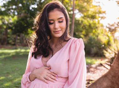 Gestante de Esperando a Alice