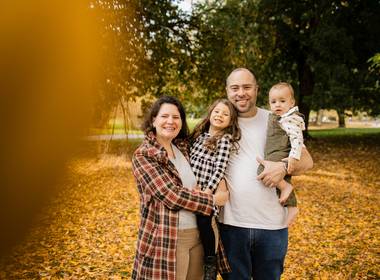 Fall Mini Session of Memories of a Fall in Vancouver in 2024