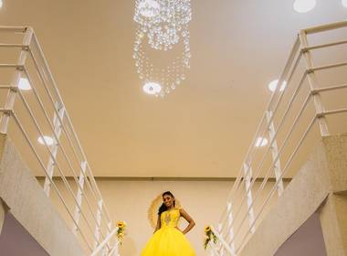 Debutante de Bruna 16 +