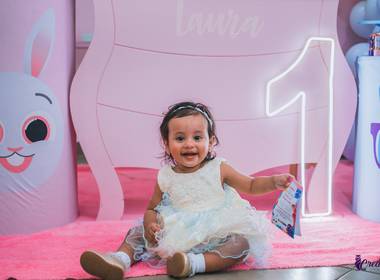 Eventos de Laura em seu primeiro ano