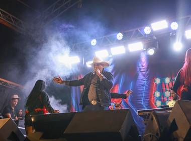 eventos festas de FESTA DO DISTRITO DO ACARÍ MUNICIPIO DE PINTÓPLIS MG