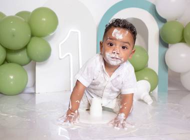 Smash the cake de Theo