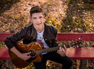 Ensaio Masculino de Ensaio Yuri