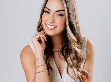 Estúdio de Ensaio Profissão em Estúdio em Alfenas, Minas Gerais, Dany Cabral