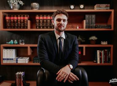 Profissionais de Dr. Gustavo Pirenetti (Grupo AOM)