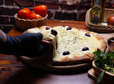 Estudio de Pizzaria Maluquinho Still  Products