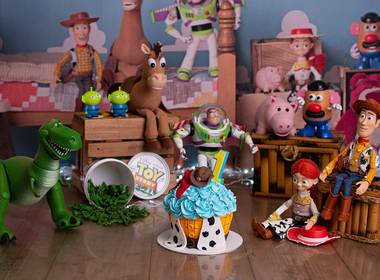 Smash the cake  de Smash the Cake Miguel   -  Toy story