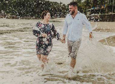 Pré Wedding de Ensaio de Casal Praia do Iporanga | Guarujá SP | Aline + Rodrigo