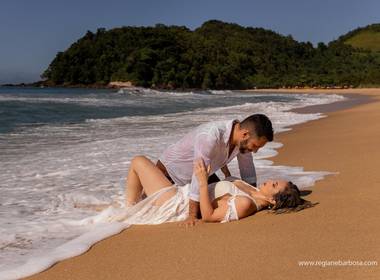 Ensaio de Casal de Fotografando no Paraíso - Praia do Prumirim - Dina e Diogo  
