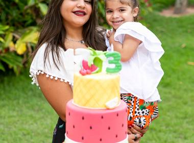 infantil de Ana Clara 3 anos e Ana Beatriz 12 anos 