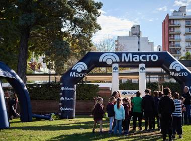 Sociales - Institucionales de Banco Macro - Jockey vs Duendes