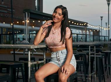 Quince Años de Book XV - Milagros