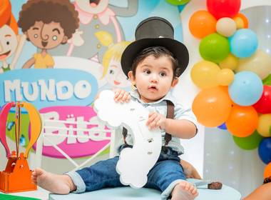 Aniversário de PRIMEIRO ANINHO VICENTE