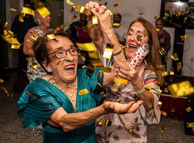 Festa de Adulto de Festa adulta  : conexâo , reencontros e amor.