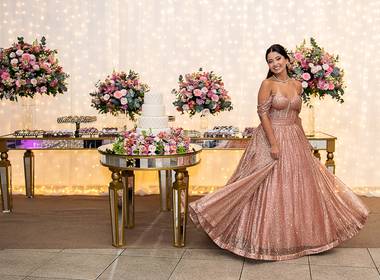 Festa de 15 anos de Festa de 15 anos, doçura e força.