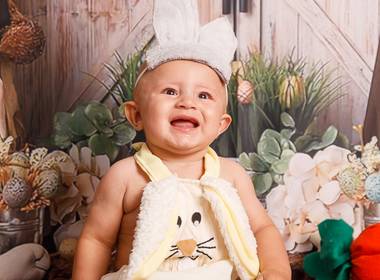 Bebês de Carlos - 5 Meses - Páscoa