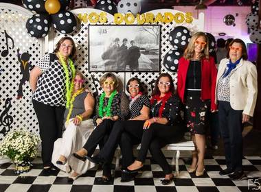 Festa Anos 60 de Festa Anos 60/70/80 