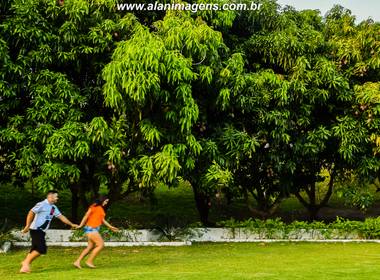 PRÉ CASAMENTO de Karol e Fernando -Larguei o mundo para segurar a sua mão.