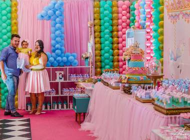 ANIVERSÁRIOS de Esther - 1 aninho