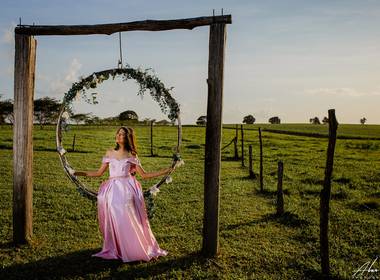 ENSAIO FOTOGRÁFICO de Ariely - Ensaio Debutante - Casa de Campo, Itambé-PE