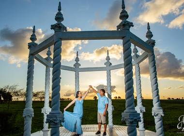 PRÉ CASAMENTO de Alana e Roberto - Ensaio Pré Wedding na Casa de Campo em Itambé