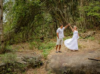 PRÉ CASAMENTO de Kelly e Michel / Ensaio Pré casamento na Bica dos Cocos / Bananeiras-PB