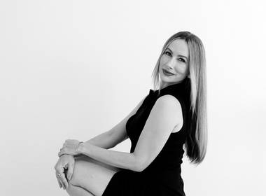 Feminino de Flávia Paiva