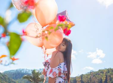 Ensaios Femininos de Ensaio de aniversário da Jeh
