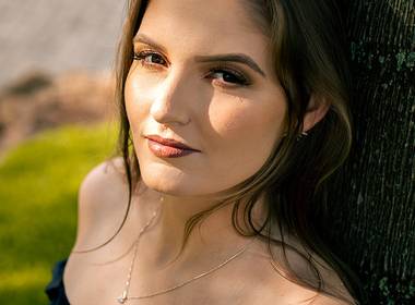 Feminino de Júlia Bagnara