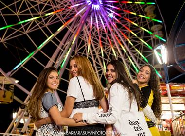 Debutantes de Clara Luz e suas amigas Gabi, Lara e Duda - Ensaio de 15 anos