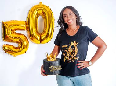 ESTUDIO KIDS de 50 anos Érica