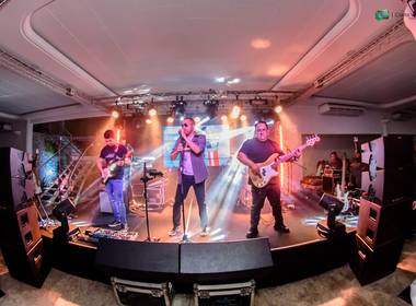 EVENTOS CORPORATIVOS de FESTA DEVOLTA AO PASSADO 