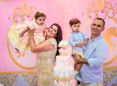 ANIVERSARIO KIDS de 1 ANO LAURINHA