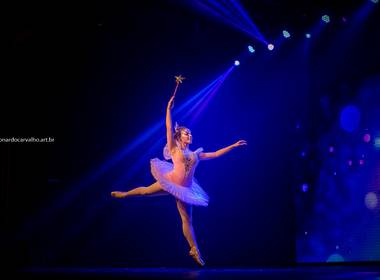 Espetáculo de Ballet Nazareth Macedo