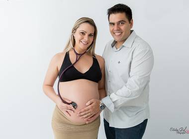 Gestante de A espera de Helena