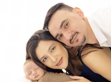 Gestante de Ensaio Gestante + Newborn