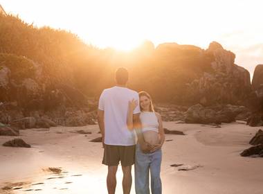 Gestante de Ensaio gestante - nascer do sol