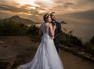 Trash the Dress (Ensaio pós casamento) de Trash the Dress Danielly e Rodrigo 