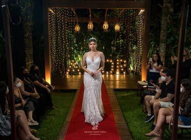 Editorial de Desfile AGATHA NOIVAS