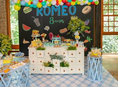 Festa Infantil de Festa do Romeu 8 anos