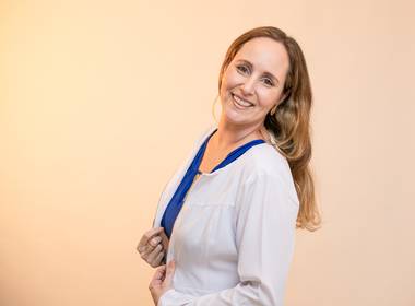 Corporativo de Verônica | Dentista