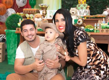 Aniversário infantil de Levi na selva - 1 ano 