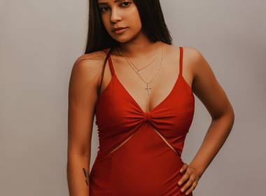 Feminino de Estúdio - Aline