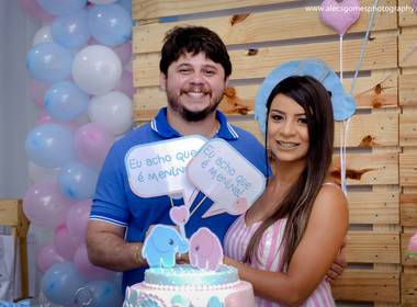 Gestante de Chá de revelação Giovanna + Novak