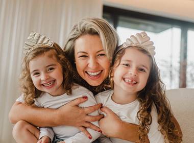 FOTOGRAFIA DE FAMÍLIA de FOTOGRAFIA DE FAMÍLIA | DARLIZA, ISABELLA E LARISSA - PORTO ALEGRE / RS