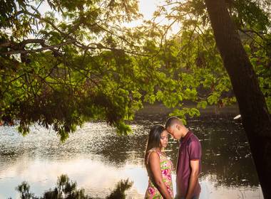 Ensaio Pré-Casamento de Ensaio Fotográfico em Guarajuba - BA Stephany & Luis